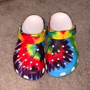 RAINBOW CROCS 🌟🌟